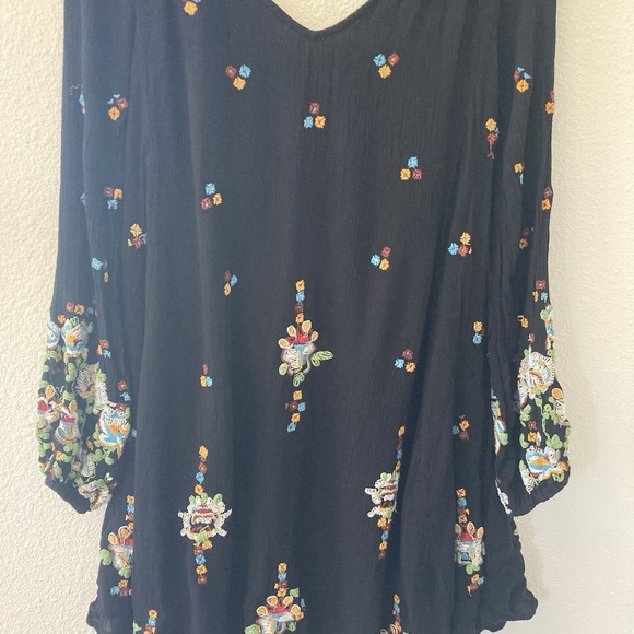 Free People Mini Dress Size XS Oxford Embroidered Black Floral Boho Goth Witchy - Picture 4 of 16